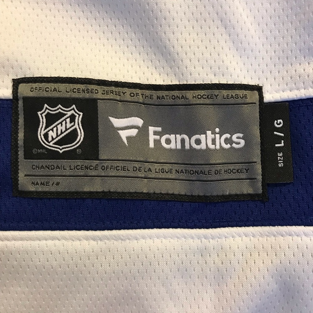 Auston Matthews Maple Leafs NHL Jersey (NWT) - Picture 4 of 11